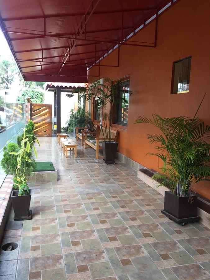 Hotel Tinkus Inn Lima Exterior foto